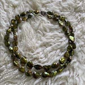 Freshwater Keshi pearl short 2 strand necklace green/copper
